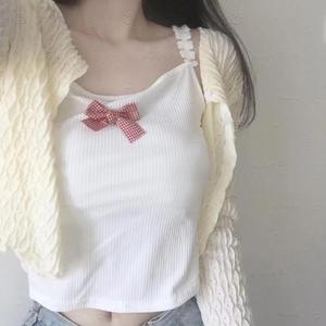 美女扒开腿㊙️让黄鳝钻入
